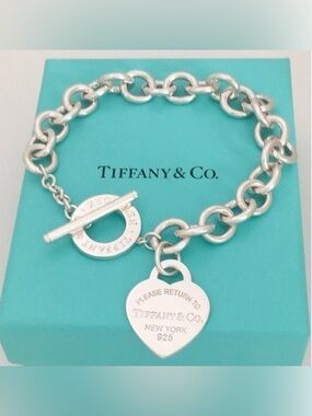 Tiffany & Co Return to Tiffany Heart Tag Toggle Bracelet Silver Large 8.28”